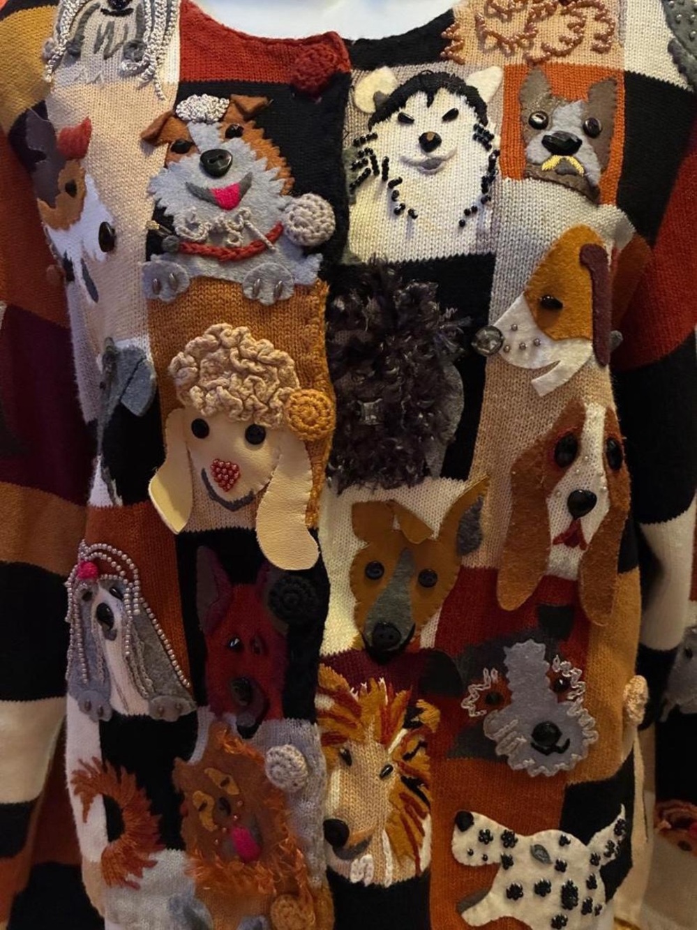 Vintage 80s EPIC Michael Simon Dog button down cardigan sweater - Picture 4 of 8